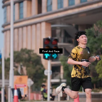 Runner Photo 6764057
