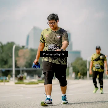 Runner Photo 6764072