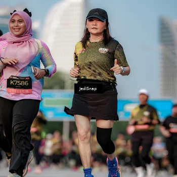 Runner Photo 6764086