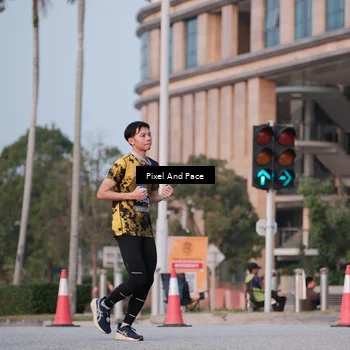 Runner Photo 6764090