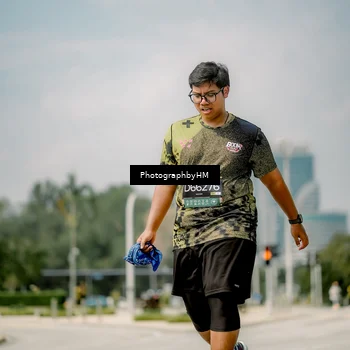 Runner Photo 6764091