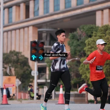 Runner Photo 6764115