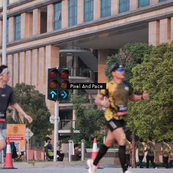 Runner Photo 6764117