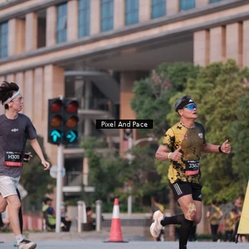 Runner Photo 6764126