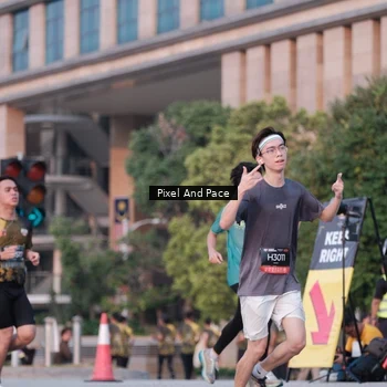 Runner Photo 6764135