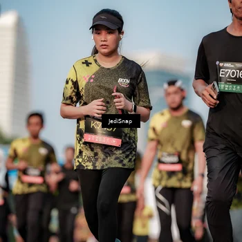 Runner Photo 6764153