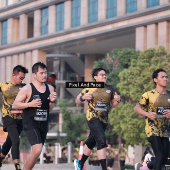 Runner Photo 6764154