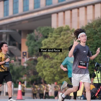 Runner Photo 6764166