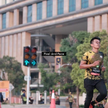 Runner Photo 6764171