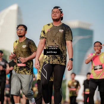 Runner Photo 6764173