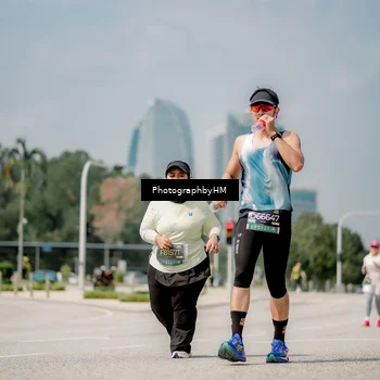 Runner Photo 6764187