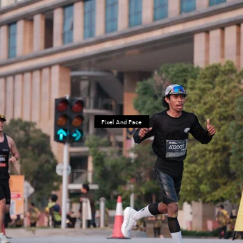 Runner Photo 6764221