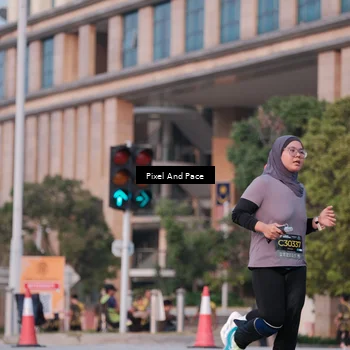 Runner Photo 6764227