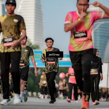 Runner Photo 6764265