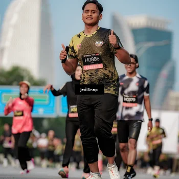 Runner Photo 6764266