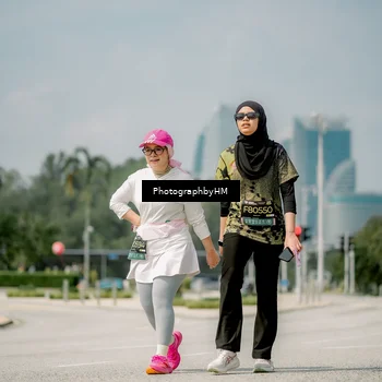 Runner Photo 6764296