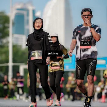Runner Photo 6764317