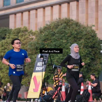 Runner Photo 6764323