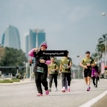 Runner Photo 6764332