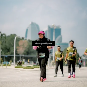 Runner Photo 6764343