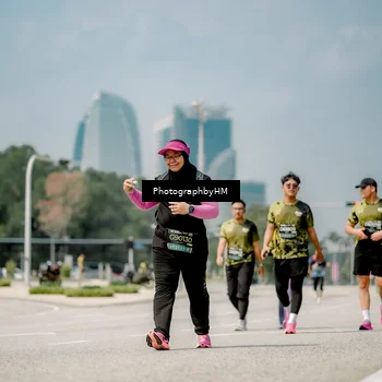 Runner Photo 6764346