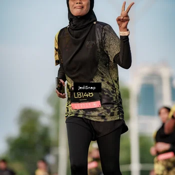 Runner Photo 6764355