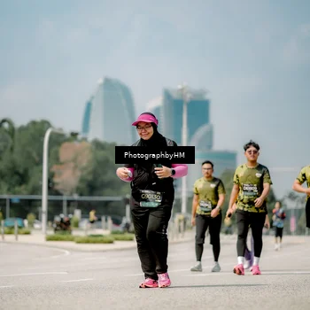 Runner Photo 6764364