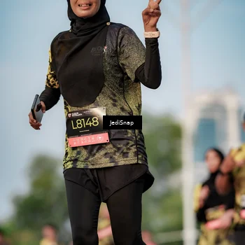 Runner Photo 6764368