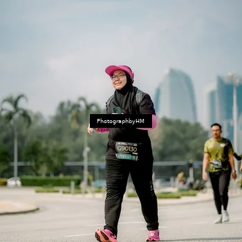 Runner Photo 6764381