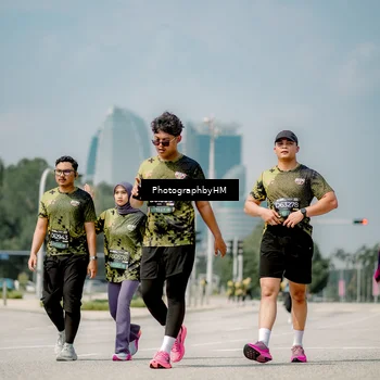 Runner Photo 6764406