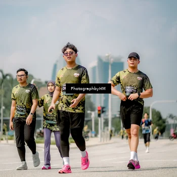 Runner Photo 6764414