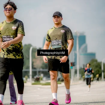 Runner Photo 6764430
