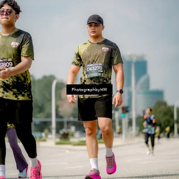 Runner Photo 6764438