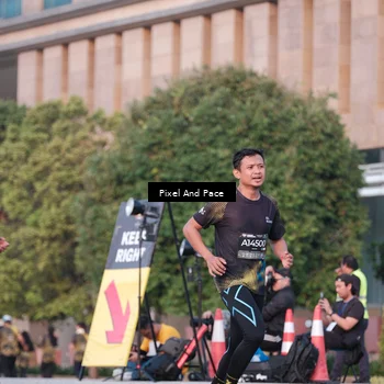 Runner Photo 6764457