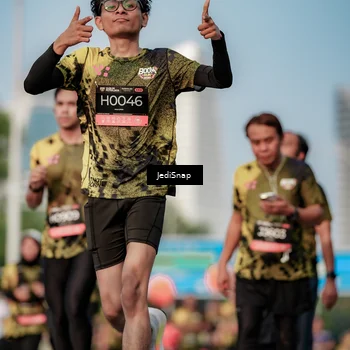 Runner Photo 6764460