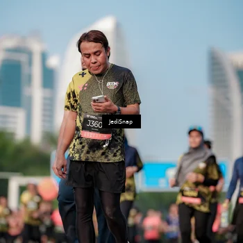 Runner Photo 6764488
