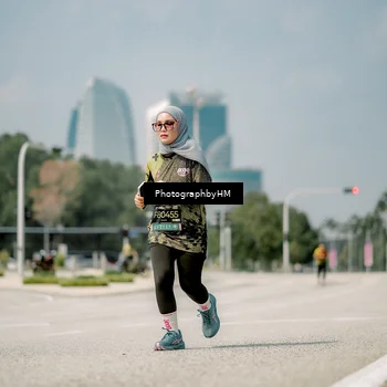 Runner Photo 6764518