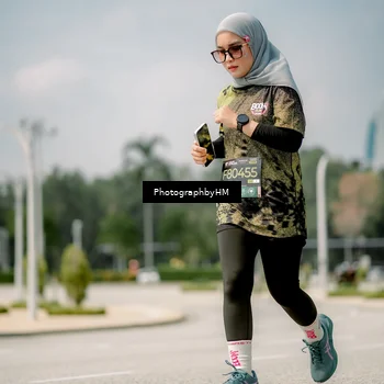 Runner Photo 6764572