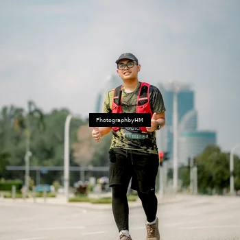 Runner Photo 6764674