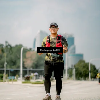Runner Photo 6764676