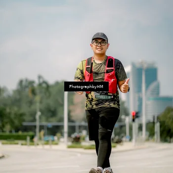 Runner Photo 6764679