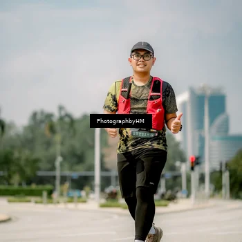 Runner Photo 6764682