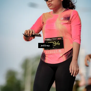 Runner Photo 6764689