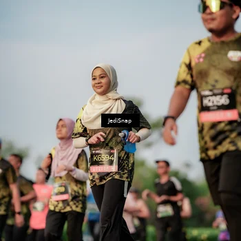 Runner Photo 6764695