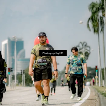 Runner Photo 6764739