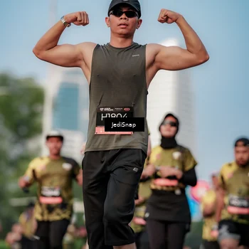Runner Photo 6764746