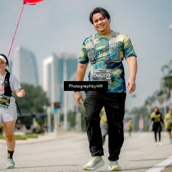 Runner Photo 6764801