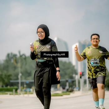 Runner Photo 6764852