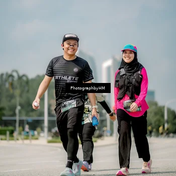Runner Photo 6764897