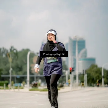 Runner Photo 6765134